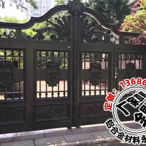 ?体面二层简欧别墅和防盗大门