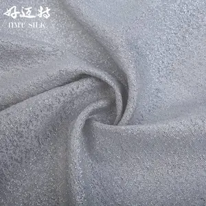 厂家供应 18mm银皮提花双绉 裙子礼服婚纱礼服 时装面料批发