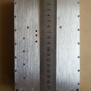������Ƶ���ʷŴ�������JW1116B-40B 1100MHz-1600MHz10�� �ź�����