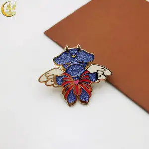 �Ͻ�����ɳ��ͨСӣ�����ɫС���¶������ڹ�������
