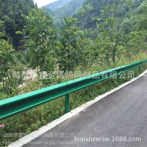长沙公路护栏网，镀锌双波护栏，波形护栏厂家