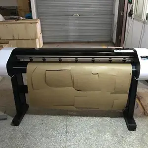 格美立式喷墨切割机,可以实现绘图、切割多功能画皮切割一体机125cm至220cm幅宽GM220-L3