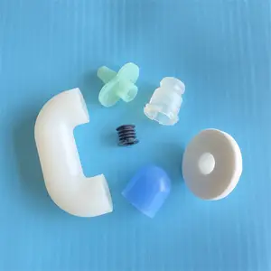 �͸�����ȼ�轺��Ʒ��ñ���׽���ĤƬ��е������߹�������Ӽ�