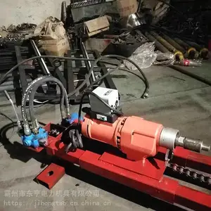 绵阳光缆过路打眼机好;便捷高效水平过路钻孔机,便捷高效小型水钻过路打眼机 东亨电力 河北霸州