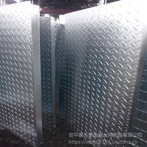 银色排水沟盖 沟盖板踏步 防滑排水板