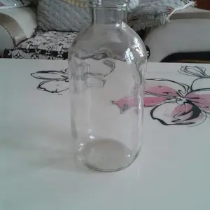 厂家供应耐高温750ml菌种瓶 原种瓶食用菌培养瓶 羊肚菌玻璃瓶
