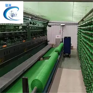 盖土网A工地上盖在土上的绿网