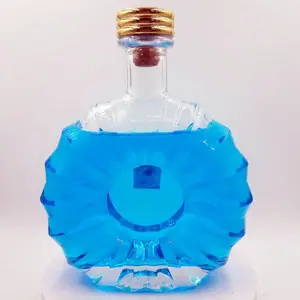 山东郓城瑞升玻璃厂家定制1000ml晶白料洋酒瓶可开模具制作定做酒瓶烤花