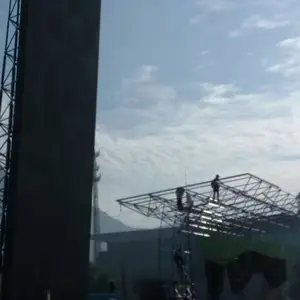 ������������ѵ������ǽ,Ұ����ʯǽ,�����˶���չ��������ǽһվʽ����