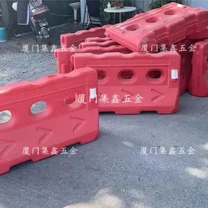 福州泉州莆田漳州水马围挡规格齐全三孔水马围挡路面施工安全水马