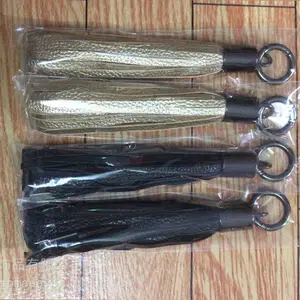 东莞厂家生产PU或***流梳带数据线钥匙扣、品牌推广礼品赠品梳梳钥匙挂饰