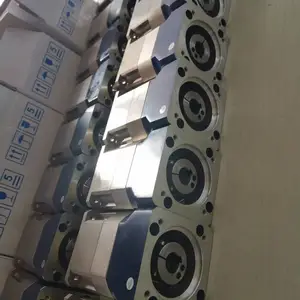 高精度行星减速机 高刚性低背隙 大扭矩输出 日本新宝 Shimpo