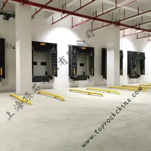 上海 提升门 专业生产 专业定制 顶石门业