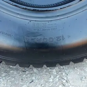 现货黄海牌全新钢丝胎12.00R24三线花纹载重卡车货车吊车导向轮胎