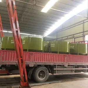 工地上往楼房里运混凝土料斗省力好用的塔吊长料斗