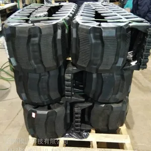 全地形车套在轮胎上的外置履带特种橡胶履带