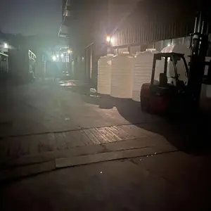����ˮ�� �ܽ���ˮͰ ʳƷ��PEˮ�� ���ܴ�ˮ���Ͱ�װ1000L