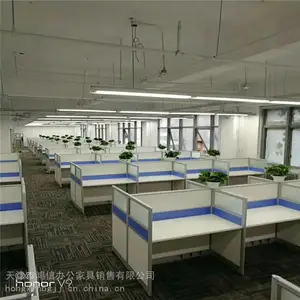 定制办公屏风位,尺寸款式随心定制,满足不同办公分区需求