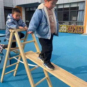 可凡游乐定做生产各类幼儿园户外建构碳化积木