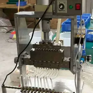 LED硅胶环氧树脂胶水灌胶机丨LED汽车灯灌胶机注胶机打胶机丨10个头点胶机丨G4G9汽车灯整套机器