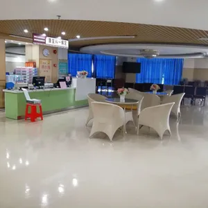 ����ԺҽԺ����¥�����ҷ���ͬ͸���İ칫���׶�԰pvc�ܽ��ذ峧
