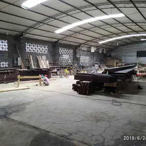 重庆中裕木制工艺品有限公司
