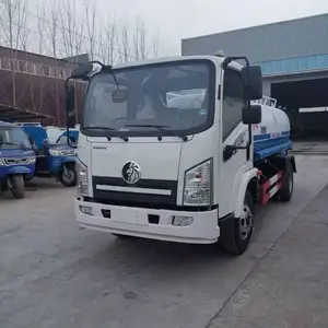 重汽洒水车小型6方厂矿单位除尘绿化洒水车 工程工地喷洒15吨雾炮洒水车