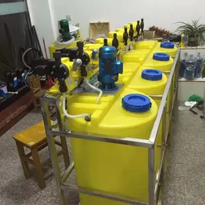 �Ĵ��ɶ�ˮ������ҩ�� ����PE��ҩ�� ��ҩ����Ͱ�����ͻ�