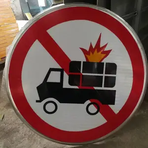 供应珠海高速公路安全防盗标志牌|防护护栏生产