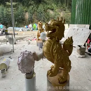 大型玻璃钢雕塑 玻璃钢动物雕塑造型 仿真石狮雕塑定制