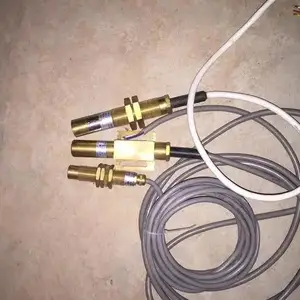 永磁限位开关KYCX-10用于具有相对运动需要监测和位置控制的场所使用