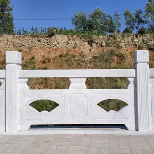 草白玉栏杆-草白玉石栏杆实拍图-石材栏杆定制工厂