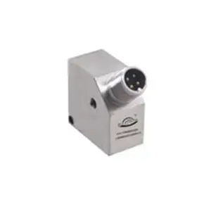 YD9700 三轴振动变送器 X、Y、Z三向振动方向集中测量一款产品