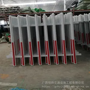 广西变压器围栏厂 南宁变电箱绝缘护栏 变压器pvc护栏 变电站安全围栏 恒烨筛网定制