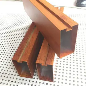 6063-T5型材铝合金材质铝方通 超硬度木纹色铝方管定制生产