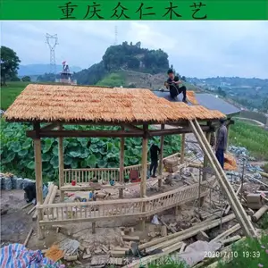 开江防腐木彩绘古建长廊 芬兰木古典长廊 碳化木茅草长廊设计安装 众仁木艺