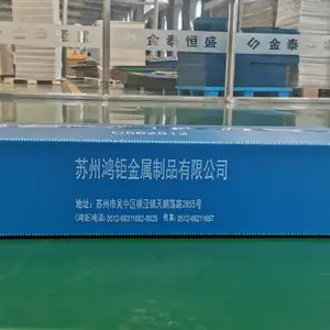 ��ɫ��װ��ɽ��Դͷ���Ҷ�������������ˮ������װ��