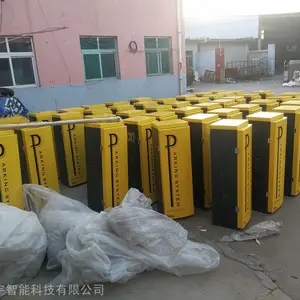 �ĵǳ��������Զ�ʶ��ϵͳ���ٳ�С���Ž�����ϵͳ�����Ϲ������ܵ�բ