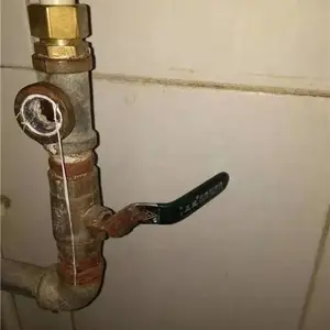 ̫ԭ��ѹ��ϴ����ˮ�ܶ�����ͨ��ˮ����Ͱ
