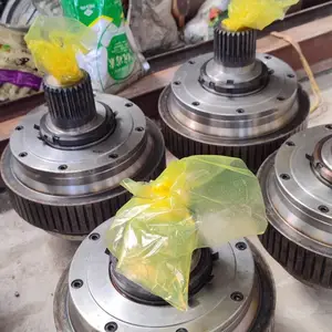 ���ػ�е�ͺ�560������ѹ��Ƥ ����65Mn������ѹ���ܳɼ�ģ��