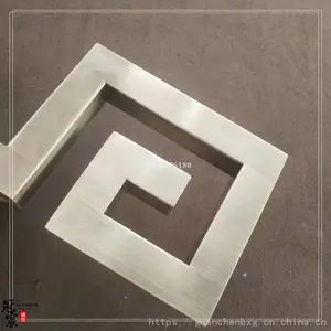 ����־Ƶ���ż�ľ���� �м�ʵ�ĺ�ľ ����ͭͷ���ѽ�ɫ