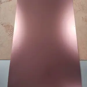 ��ɽ��ʲ���֣���ɫ�����װ�ΰ�
