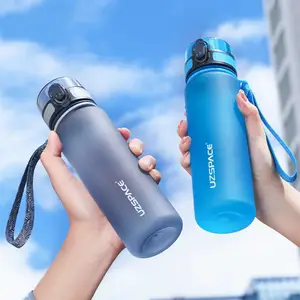 ��֮�˶�ˮ����Я���ֱ�����ˮ����������ˤ���ϱ��Ӷ�������