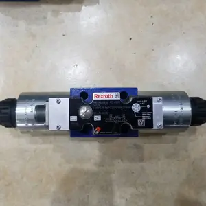原装供货快 力士乐比例阀R900954074 4WRAE6EA15-2X/G24K31/A1V