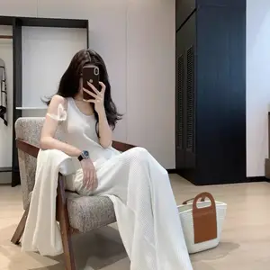 品牌绘扮女装韩式慵懒风 专柜撤柜批发折扣 一手货源