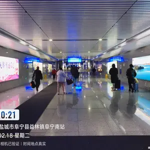 阜宁出站通道灯箱广告投放，盐城阜宁高铁站候车大厅灯箱广告，高铁广告盐城阜宁高铁站灯箱广告牌招商