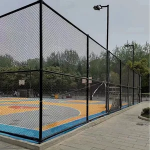 春帆球场围网 室外篮球场金属围挡 学校运动场隔离围网