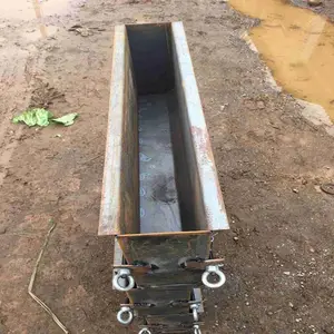 欣构水泥混凝土路沿石路肩石钢模具厂家定做