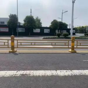 市政交通护栏 可拆卸式底座 临时道路隔离用 移动方便