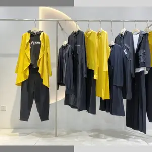 通勤休闲款齐全，中大淑女装好卖实体店拿货可成套配货尾货批发